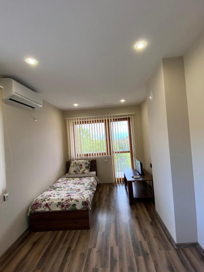 Sunny House Villa Балчик Екстериор снимка
